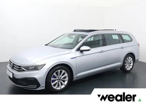 Volkswagen Passat Variant 1.4 TSI PHEV GTE Business | 218 PK | SoH 91% | Trekhaak | Panoramadak | 36