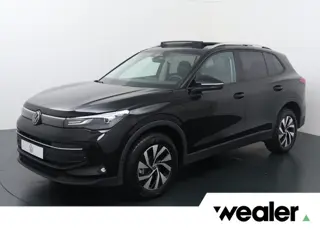 Volkswagen Tiguan 1.5 eHybrid Life Edition | 204 PK | SoH 99% | Trekhaak wegklapbaar | Panoramadak |