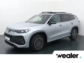 Volkswagen Tayron 1.5 eHybrid R-Line Edition | 204 PK | SoH 100% | Panoramadak | Area View 360 grade