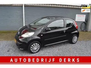 Peugeot 107 1.0-12V XS Airco Stuurbekrachtiging Jaar Garantie