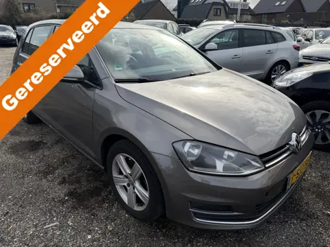 Volkswagen Golf TSI Highline | Clima | Navi | Half-leder stoelverwarming |