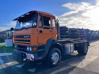 DAF 1900 TURBO 4X4 HOOKLIFT (bj 1991)