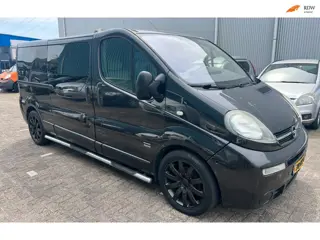 Opel Vivaro 2.5 CDTI L2H1DC Cosmo dub cabine rijdt super