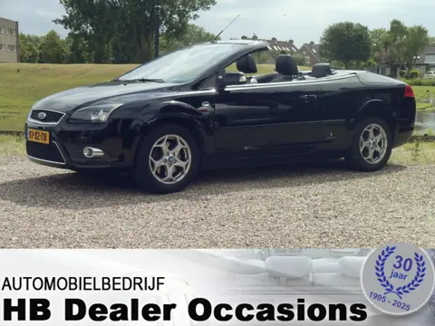 Ford FOCUS Coupe-cabriolet 2.0-16V Titanium - Airco - Leer interieur