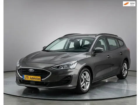 Ford Focus Wagon 1.0 EcoBoost Hybrid Connected|NAVIÄIRCO|CARPLAY|