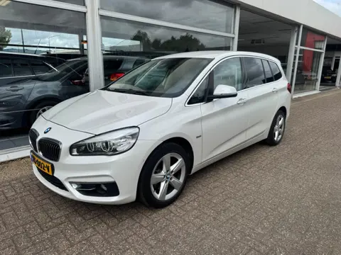 BMW 2-serie Gran Tourer 218i Luxury | Automaat | Achteruitrijcamera | Navigatie | Climate control | 
