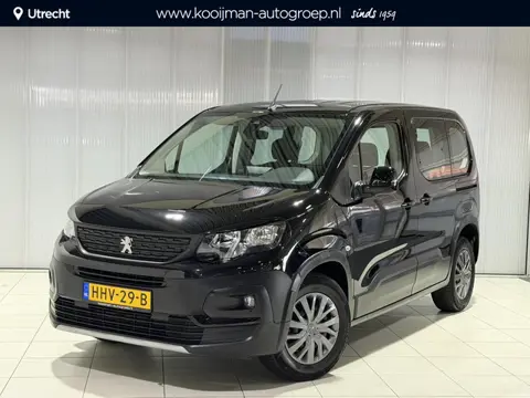 Peugeot Rifter 1.2 Puretech Active Pack Rolstoel uitvoering , Navigatie , Cruise control
