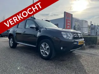 Dacia Duster 1.2 TCe 4x2 Blackshadow | Nieuwe Ketting | Afneembare trekhaak | Camera | Cruise contro