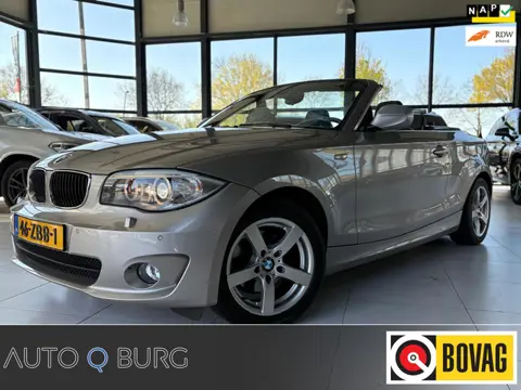 BMW 1-serie Cabrio 118i Exclusive Edition | Automaat | 1e Eigenaar | Volledig dealer onderh | Navi |
