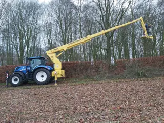 Thomas 300 PTO (bj 2019)
