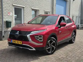 Mitsubishi Eclipse Cross 2.4 PHEV Instyle Navi/HUD/Keyless