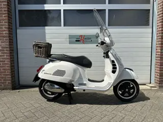 Piaggio GTS 300 IE (bj 2017)