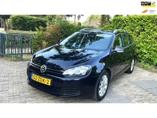 Volkswagen Golf Variant 1.6 TDI Comfort Executive Line BlueMotion