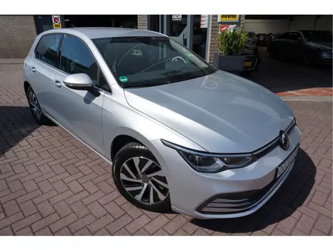 Volkswagen Golf 1.4I eHybrid Style Automaat (bj 2022)