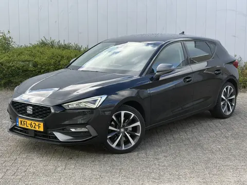 SEAT Leon Sportstourer 1.4 TSI eH PHEV FRBI | Dodehoekdetectie | Stuurverwarming | Clim