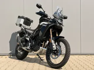 2026 CFMoto 450 MT ABS - 1.904 km - Als nieuw!!! (bj 2026)