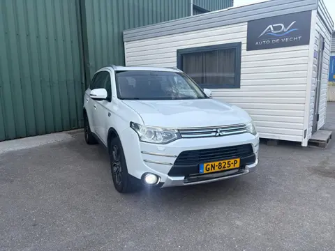 Mitsubishi Outlander Mitsubishi Outlander, 2.0 PHEV Hybrid LPG G3 uniek Plug-in