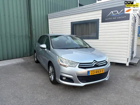 Citroen C4 1.6 VTi Tendance - PARKEERSENSOREN - NAVIGATIE - CRUISE CONTROL
