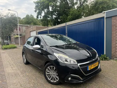 Peugeot 208 1.6 Hdi Allure Panorama Camera Clima Sensor Full