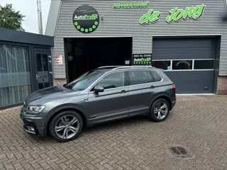 Volkswagen Tiguan 1.4 TSI eHybrid R-Line Business+ Niet de goedkoopste, maar wel bomvol met opties.