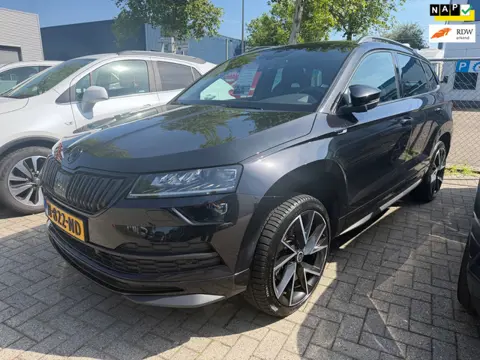 Skoda Karoq 1.5 TSI ACT Sportline Business|Trekhaak|Carplay|Cruise|Automaat|1500kg trekgewicht|NAP|A