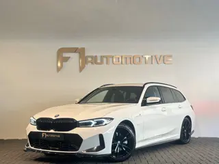BMW 3-serie Touring 330e M Sport HuD|Keyless|Sfeer|Camera