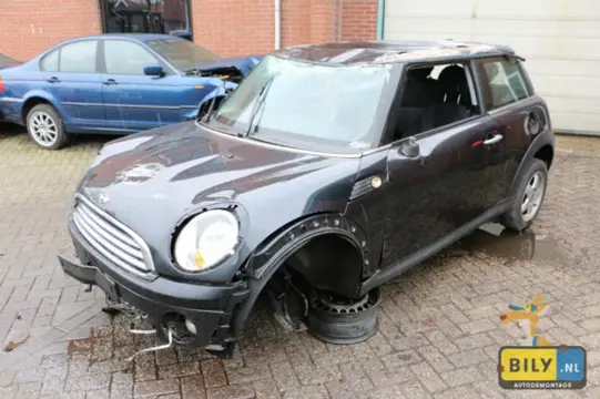 BILY MINI R56 1.6 2007 met rolschade