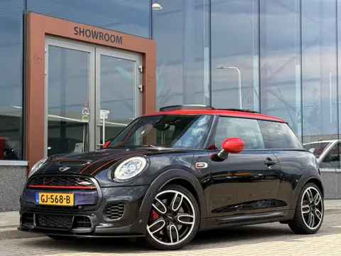 MINI 3-deurs 2.0 John Cooper Works S 232PK | ACC | Pano | Head-Up | Harman / Kardon | JCW Pro | Stoe