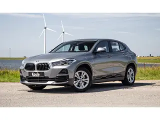 BMW X2 xDrive25e Executive CAMERA / LEDER / PLUG IN HYBRID / STOELVERWARMING / DEALER ONDERHOUDEN