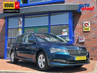 Skoda Superb Combi 1.5 TSI ACT Business Edition | Trekhaak | Apple Carplay/Android Auto | Sensoren