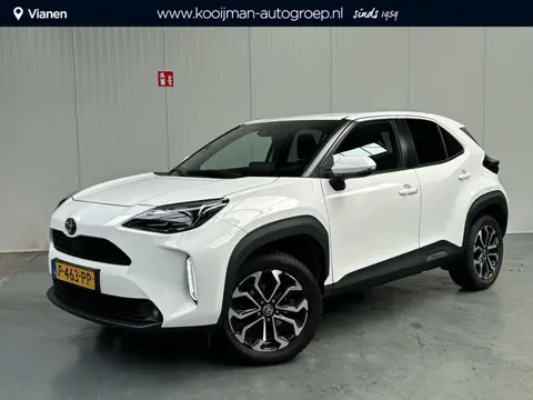 Toyota Yaris Cross 1.5 Hybrid Business Plus met trekhaak, hoge instap