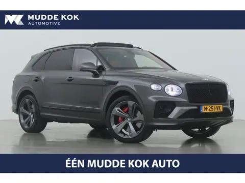 Bentley Bentayga 4.0 V8 | NL-Auto | 22 Inch | Luchtvering | Head-Up | Panoramadak | 360° Camera