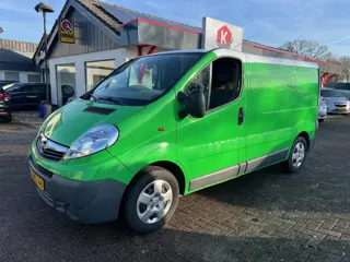 Opel Vivaro 2.5 CDTI L1H1 146PK AIRCO NIEUWE APK!!!