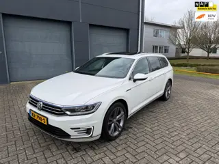 Volkswagen Passat Variant 1.4 TSI GTE Turbo storing! Connected Series Plus Automaat 2016 pano