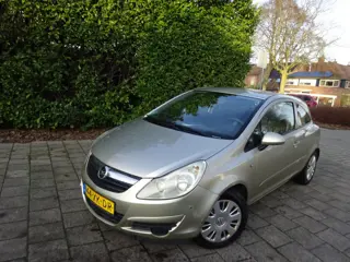Opel Corsa MET AIRCO & APK TOT 05-08-2026!