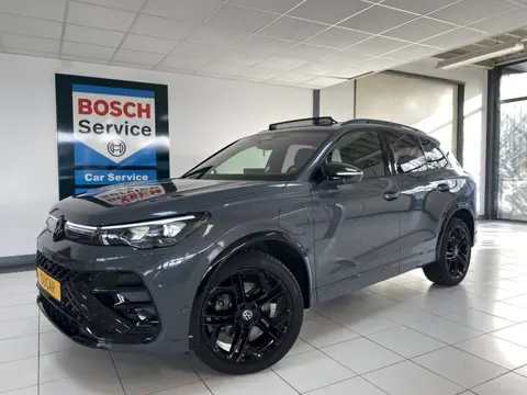 Volkswagen Tiguan 1.5 eHybrid R-Line Edition Full option, pano, trekhaak, headup