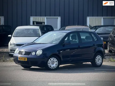 Volkswagen Polo 1.4-16V Athene