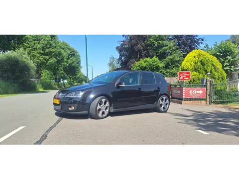 Volkswagen Golf 2.0 TFSI GTI