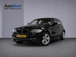 BMW 1-serie 118i Business Line (PARKEERSENSOREN, TREKHAAK, GOED ONDERHOUDEN)