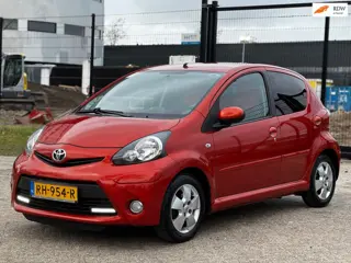 Toyota Aygo 1.0 VVT-i Dynamic Orange|AUT|AIRCO|2XSLEUTELS|BOEKJES