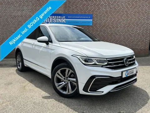 Volkswagen Tiguan 1.4 TSI eHybrid R-Line ACC/Trekhaak/Camera/Carplay