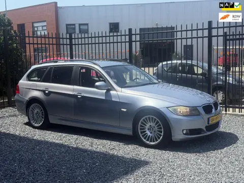 BMW 3-serie Touring 318i Business Line AIRCO!APK!6BAK!KOOPJE!