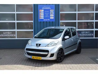 Peugeot 107 1.0-12V Millesim 200 5 Deurs Airco (bj 2011)