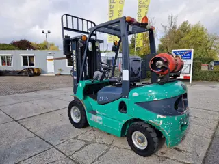 Maximal Nissan Zhejiang 2.5 ton LPG LOW HOURS (bj 2015)