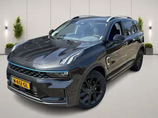 Lynk & Co 01 1.5 NL AUTO MET NAP - MAT ZWARTE VELGEN - 4 NIEUWE BANDEN