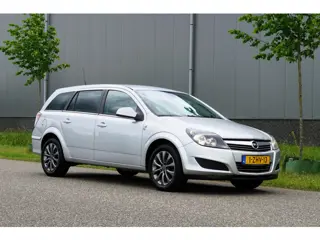 Opel Astra Wagon 1.6 111 years Edition |APK tot 6-2027 |lichtmetalen velgen |metallic |airco |airbag