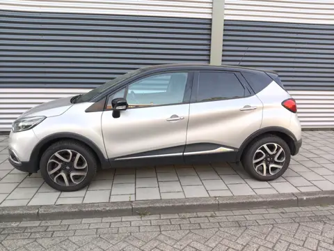 Renault Captur 1.2 TCe Xmod Automaat, Climatronic, PDC , Trekhaak