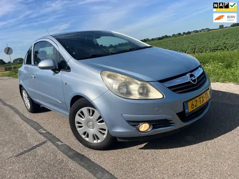 Opel Corsa 1.2-16V Enjoy / incl apk