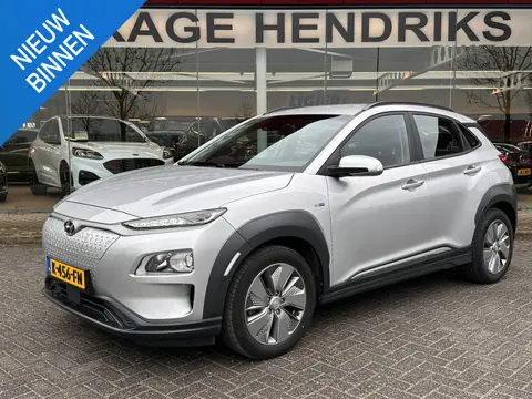 Hyundai Kona EV Comfort 64 kWh | SOH: 95,3% | 3 Fase | Warmtepomp | Navi | Adaptive CC | Climate |