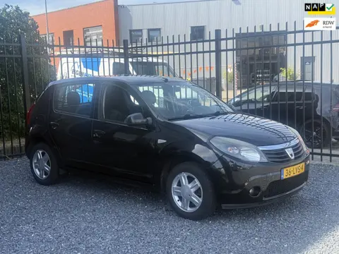 Dacia Sandero 1.2 Blackline AIRCO!5DEURS!APK!KOOPJE!